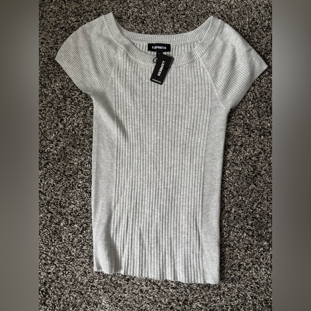 Express Women's Light Gray Short Sleeve sweater